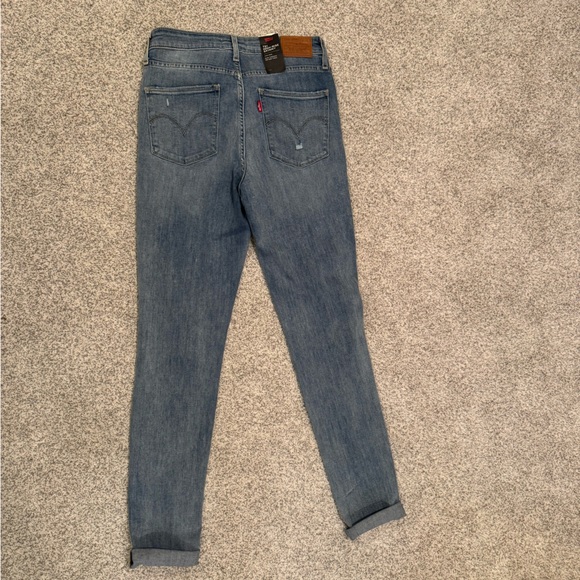 NWT Levi 721 High-rise Skinny Jeans - Picture 3 of 4